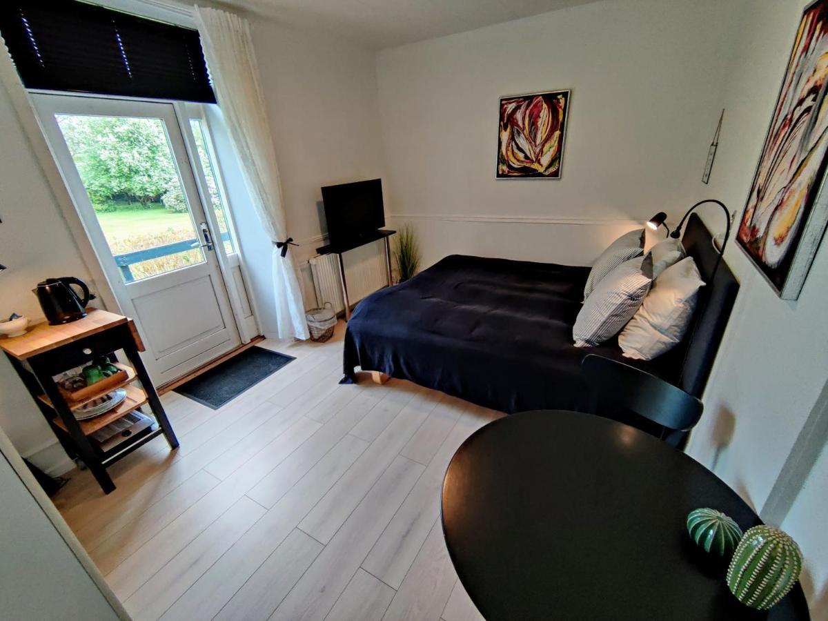Provstegarden Bed & Breakfast Hovedgard Екстер'єр фото