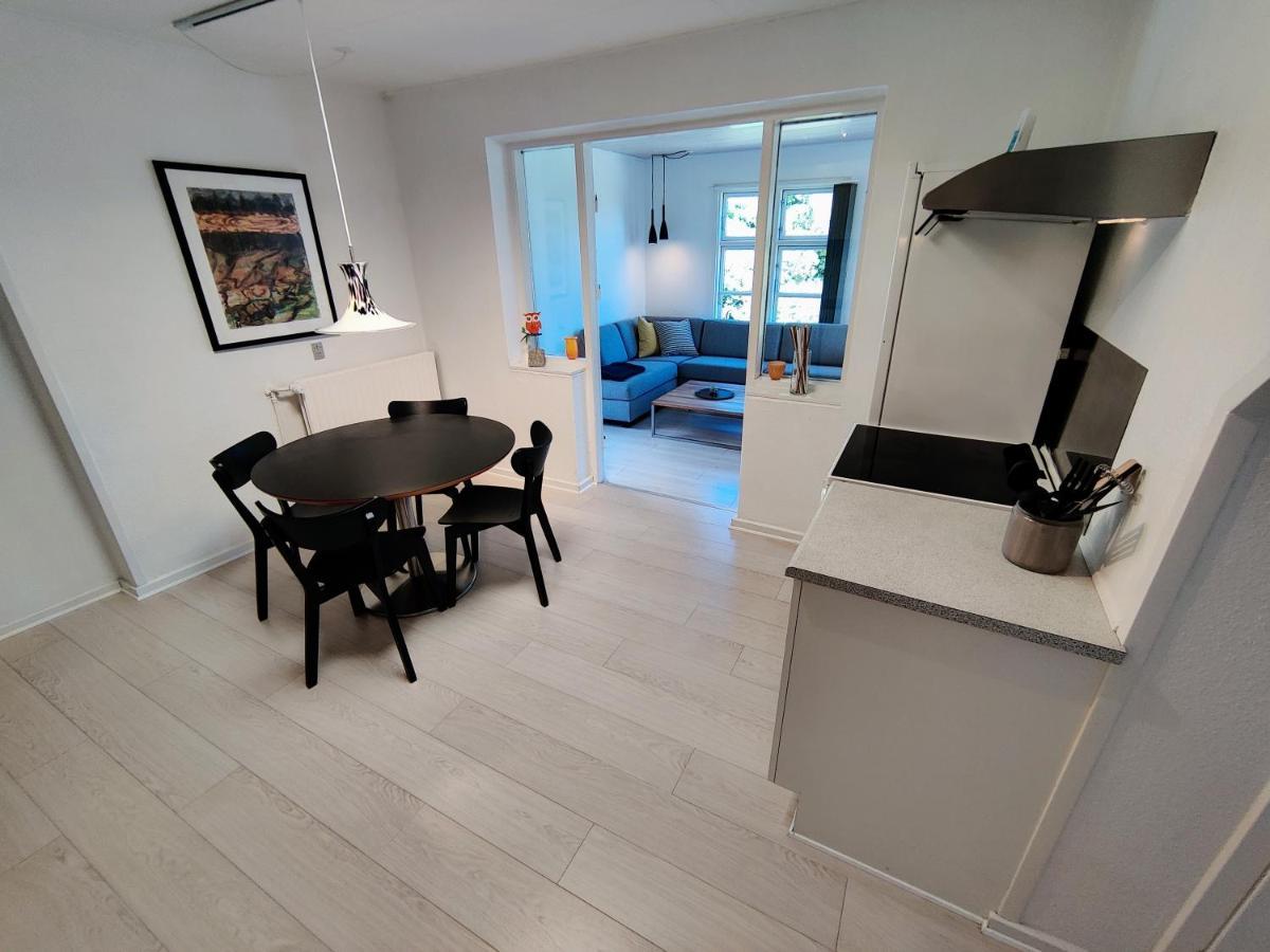 Provstegarden Bed & Breakfast Hovedgard Екстер'єр фото