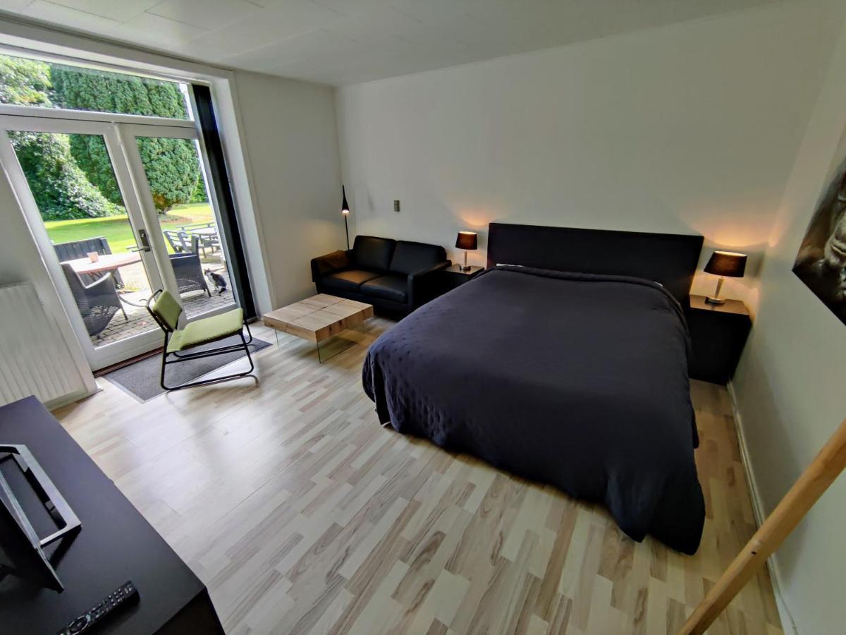Provstegarden Bed & Breakfast Hovedgard Екстер'єр фото